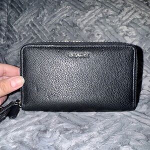 Coach Zip Around Wristlet - Black